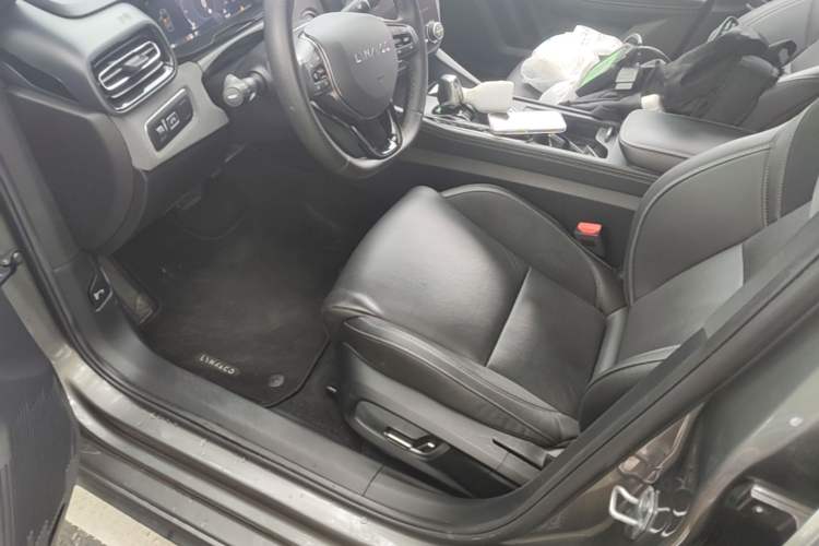 Used Lynk & Co 03 2021 1.5TD DCT Jing Champion Edition Driver Seat