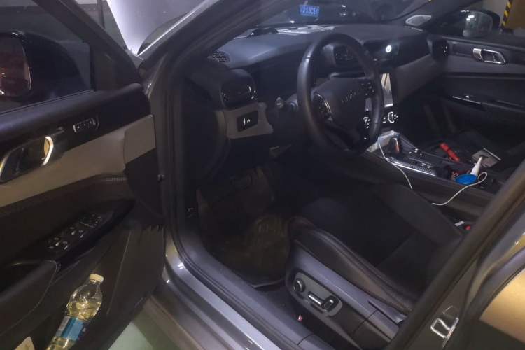 Used Lynk & Co 03 2021 2.0TD Automatic Trendy Champion Edition Driver Seat