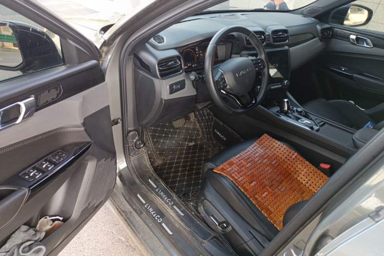Used Lynk & Co 03 2021 1.5TD DCT JingPlus Driver Seat