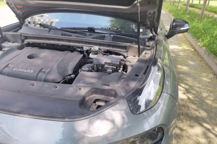Used Lynk & Co 03 2021 2.0TD Automatic Trendy Champion Edition Engine Bay Left
