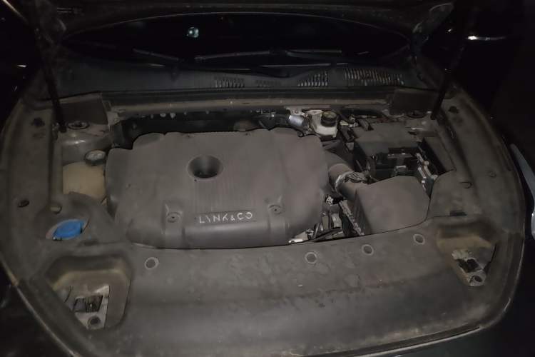 Used Lynk & Co 03 2021 2.0TD Automatic Trendy Champion Edition Engine Bay
