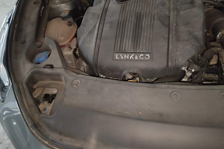 Used Lynk & Co 03 2021 1.5TD DCT Jing Champion Edition Engine Bay Right