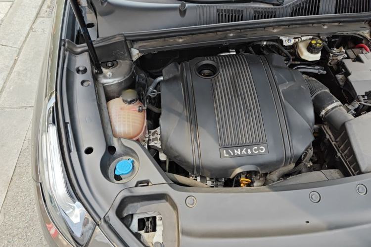 Used Lynk & Co 03 2021 1.5TD DCT Jing Champion Edition Engine Bay Right