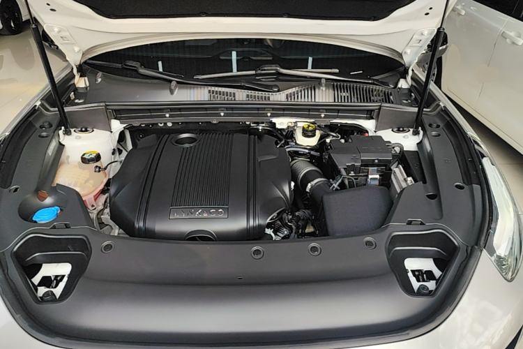 Used Lynk & Co 03 2021 1.5TD DCT Jing Champion Edition Engine Bay