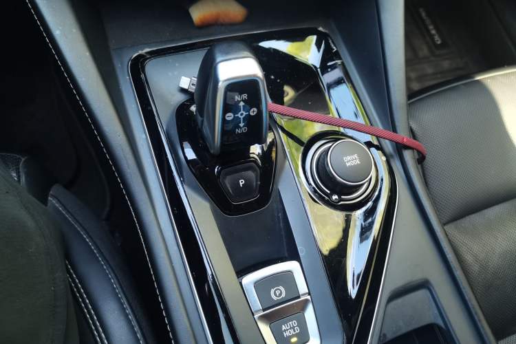 Used Lynk & Co 03 2021 2.0TD Automatic JingPro Gear Lever