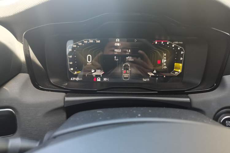 Used Lynk & Co 03 2021 2.0TD Automatic JingPro Instrument Cluster