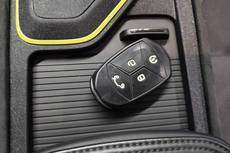 Used Lynk & Co 03 2021 03+ 2.0TD Automatic Wind-Chasing Edition Interior 1