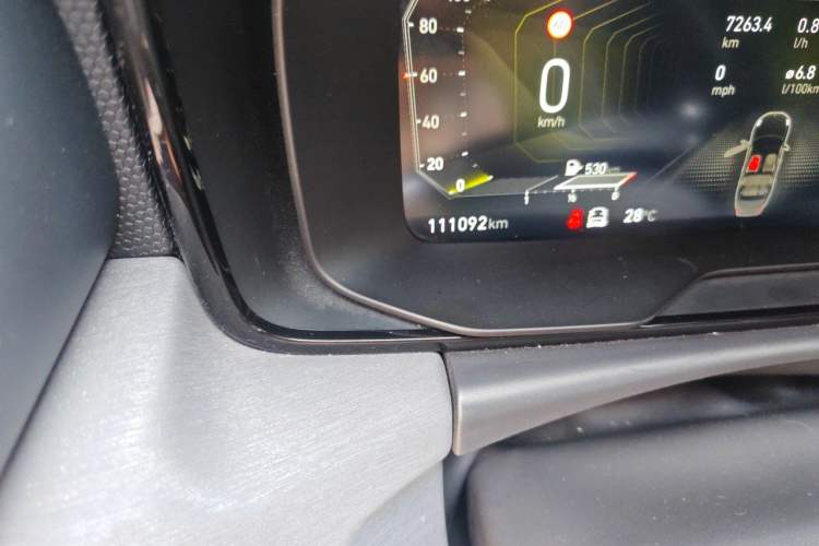 Used Lynk & Co 03 2021 1.5TD DCT Jing Champion Edition Odometer Close Up