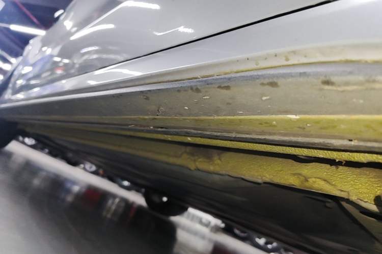 Used Lynk & Co 03 2021 03+ 2.0TD Automatic Wind-Chasing Edition Right Side Sill