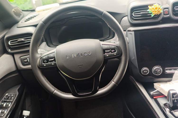 Used Lynk & Co 03 2021 1.5TD DCT JingPlus Steering Wheel