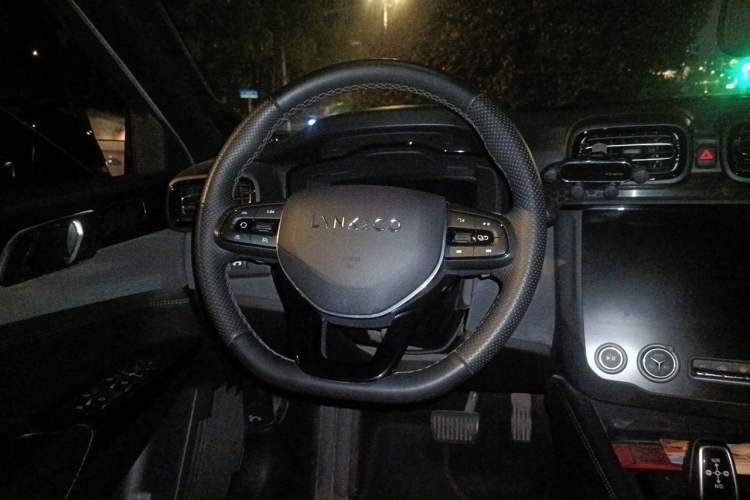 Used Lynk & Co 03 2021 1.5TD DCT JingPlus Steering Wheel