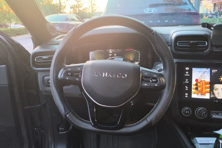 Used Lynk & Co 03 2021 2.0TD Automatic Trendy Champion Edition Steering Wheel