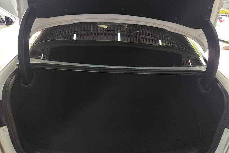 Used Lynk & Co 03 2021 1.5TD DCT Jing Champion Edition Trunk