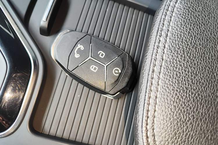 Used Lynk & Co 03 2021 1.5TD DCT Jing Champion Edition Vehicle Key