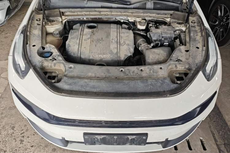 Used Lynk & Co 03 2021 1.5TD DCT JingPro Engine Bay