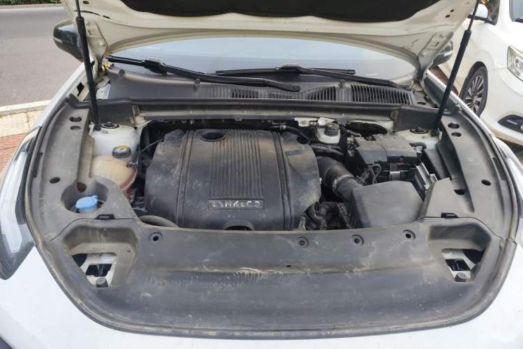 Used Lynk & Co 03 2021 1.5TD DCT JingPlus Engine Bay