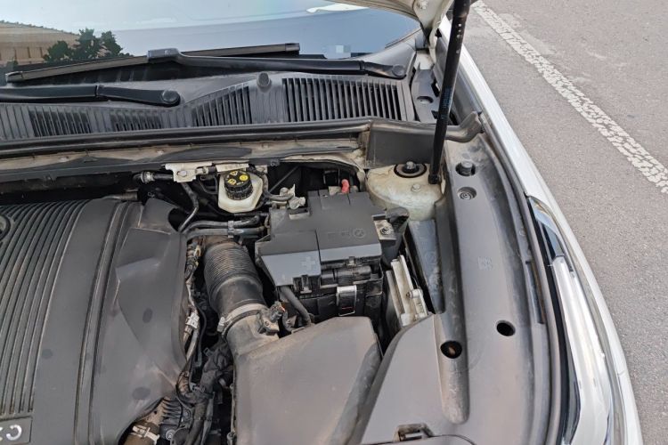 Used Lynk & Co 03 2021 1.5TD DCT JingPlus Engine Bay Left