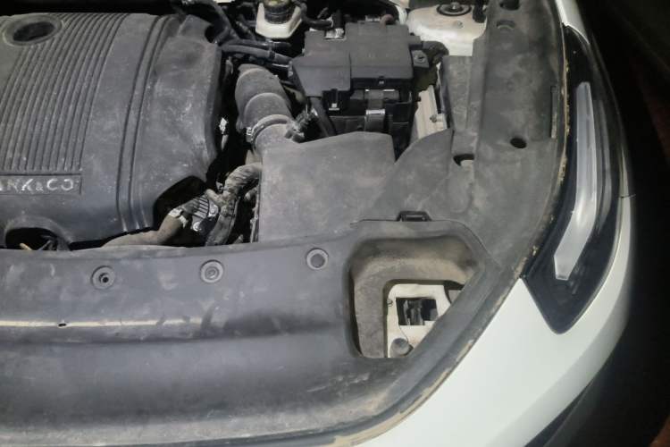 Used Lynk & Co 03 2021 1.5TD DCT Jing Champion Edition Engine Bay Left