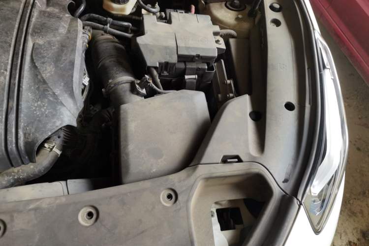 Used Lynk & Co 03 2021 1.5TD DCT Jing Champion Edition Engine Bay Left