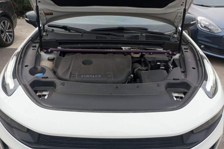 Used Lynk & Co 03 2021 2.0TD Automatic Trendy Champion Edition Engine Bay