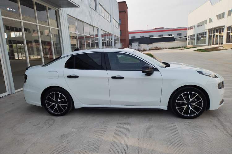 Used Lynk & Co 03 2021 1.5TD DCT Jing Champion Edition Exterior 2