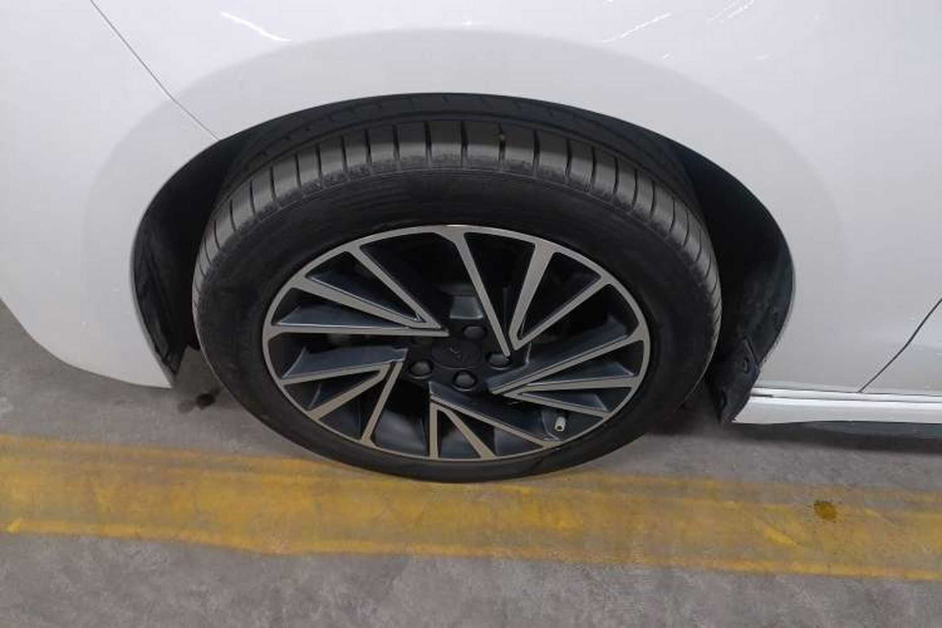 Used Lynk & Co 03 2021 1.5TD DCT JingPlus Exterior 4