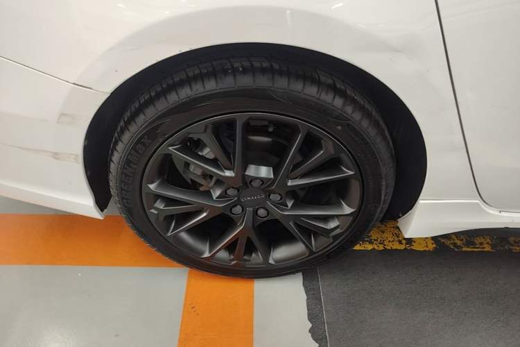 Used Lynk & Co 03 2021 1.5TD DCT Jing Champion Edition Exterior 5