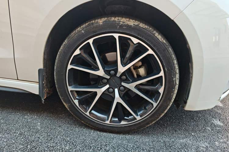 Used Lynk & Co 03 2021 1.5TD DCT Jing Champion Edition Exterior 7