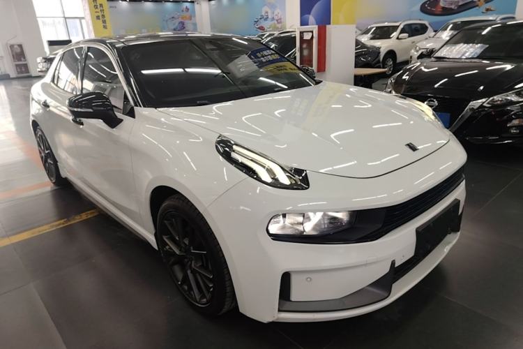 Used Lynk & Co 03 2021 1.5TD DCT Jing Champion Edition Front Right 45 Deg