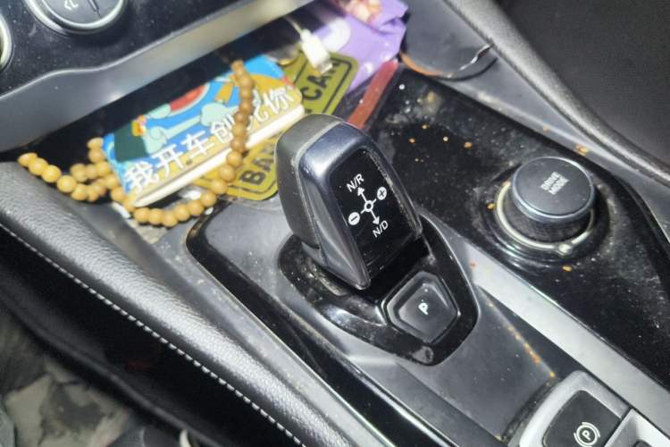Used Lynk & Co 03 2021 2.0TD Automatic Trendy Champion Edition Gear Lever