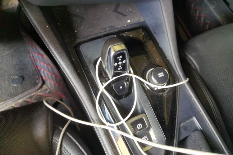 Used Lynk & Co 03 2021 1.5TD DCT Jing Champion Edition Gear Lever