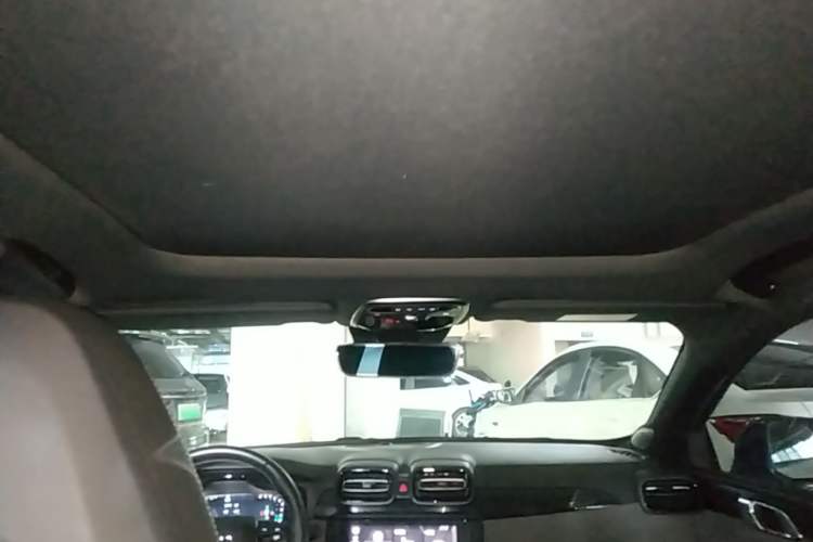 Used Lynk & Co 03 2021 2.0TD Automatic Trendy Champion Edition Headliner
