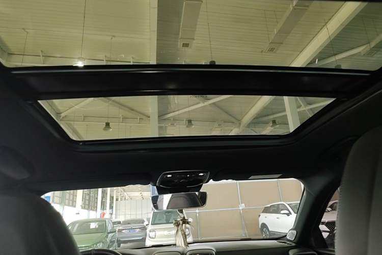 Used Lynk & Co 03 2021 2.0TD Automatic Trendy Champion Edition Headliner
