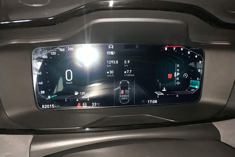 Used Lynk & Co 03 2021 2.0TD Automatic Trendy Champion Edition Instrument Cluster
