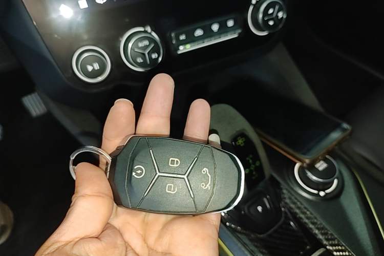 Used Lynk & Co 03 2021 2.0TD Automatic Trendy Champion Edition Interior 1