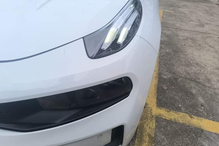 Used Lynk & Co 03 2021 1.5TD DCT Jing Champion Edition Left Front Headlight