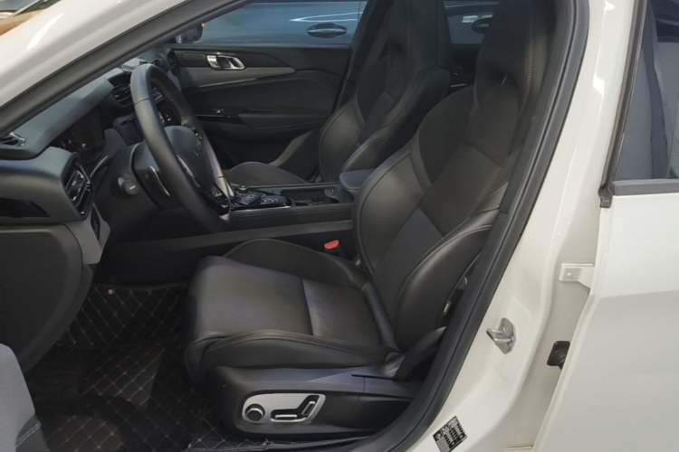 Used Lynk & Co 03 2021 2.0TD Automatic Trendy Champion Edition Left Front Seat