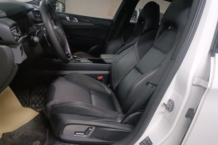 Used Lynk & Co 03 2021 1.5TD DCT JingPlus Left Front Seat