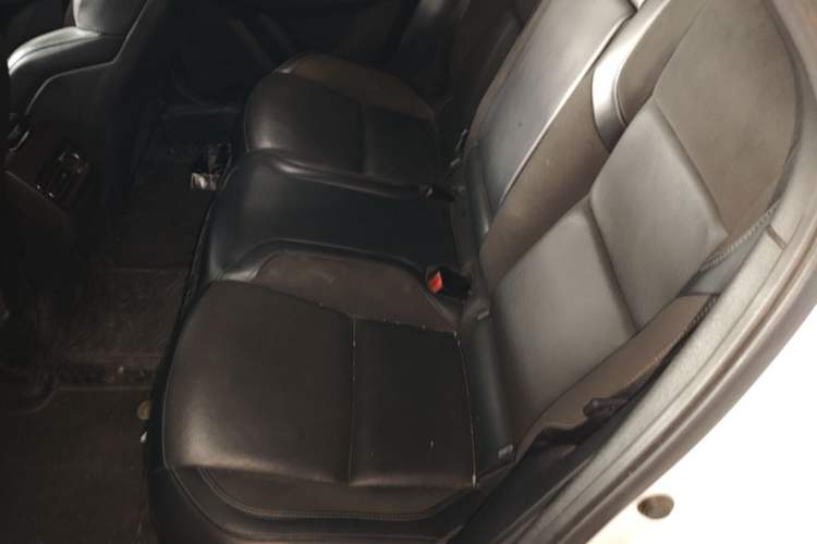 Used Lynk & Co 03 2021 1.5TD DCT JingPro Left Rear Seat