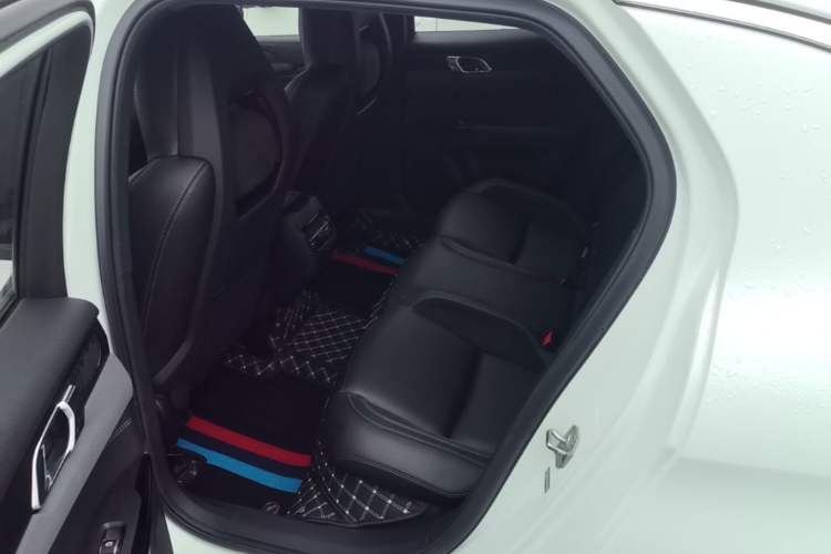 Used Lynk & Co 03 2021 2.0TD Automatic Jing Plus Left Rear Seat