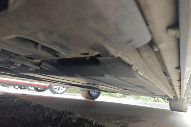 Used Lynk & Co 03 2021 1.5TD DCT Jing Champion Edition Left Side Sill