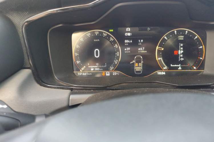 Used Lynk & Co 03 2021 1.5TD DCT JingPlus Odometer Close Up