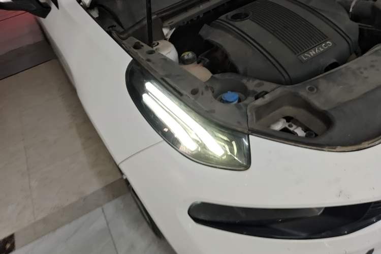 Used Lynk & Co 03 2021 1.5TD DCT Jing Champion Edition Right Front Headlight