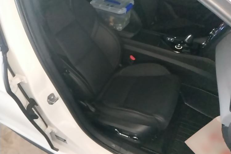 Used Lynk & Co 03 2021 2.0TD Automatic Trendy Champion Edition Right Front Seat
