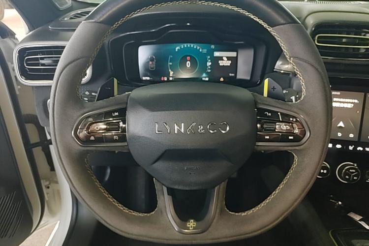 Used Lynk & Co 03 2021 2.0TD Automatic Trendy Champion Edition Steering Wheel