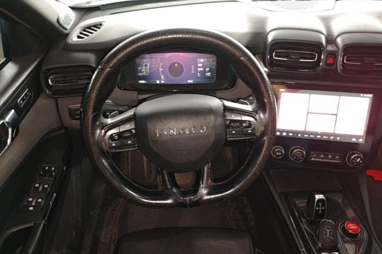 Used Lynk & Co 03 2021 1.5TD DCT JingPro Steering Wheel