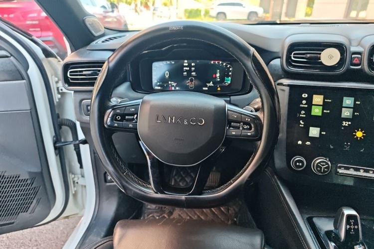 Used Lynk & Co 03 2021 1.5TD DCT Jing Champion Edition Steering Wheel