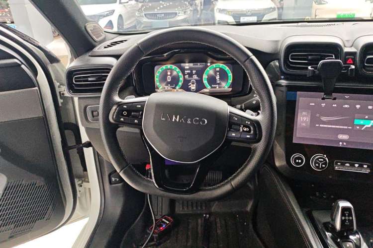 Used Lynk & Co 03 2021 2.0TD Automatic Trendy Champion Edition Steering Wheel