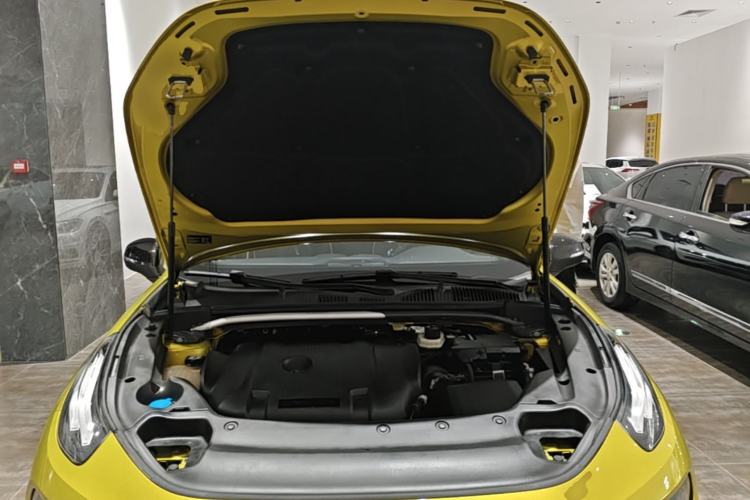 Used Lynk & Co 03 2021 03+ 2.0TD Automatic Wind-Chasing Edition Engine Bay