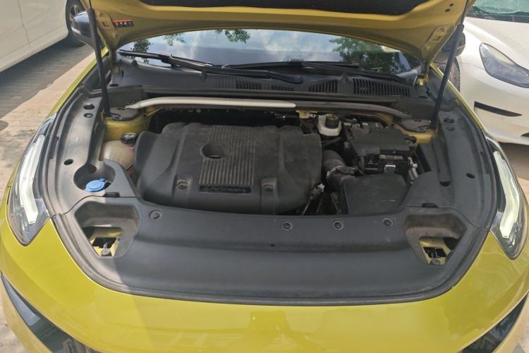 Used Lynk & Co 03 2021 03+ 2.0TD Automatic Wind-Chasing Edition Engine Bay